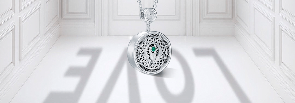 totwoo memory necklace